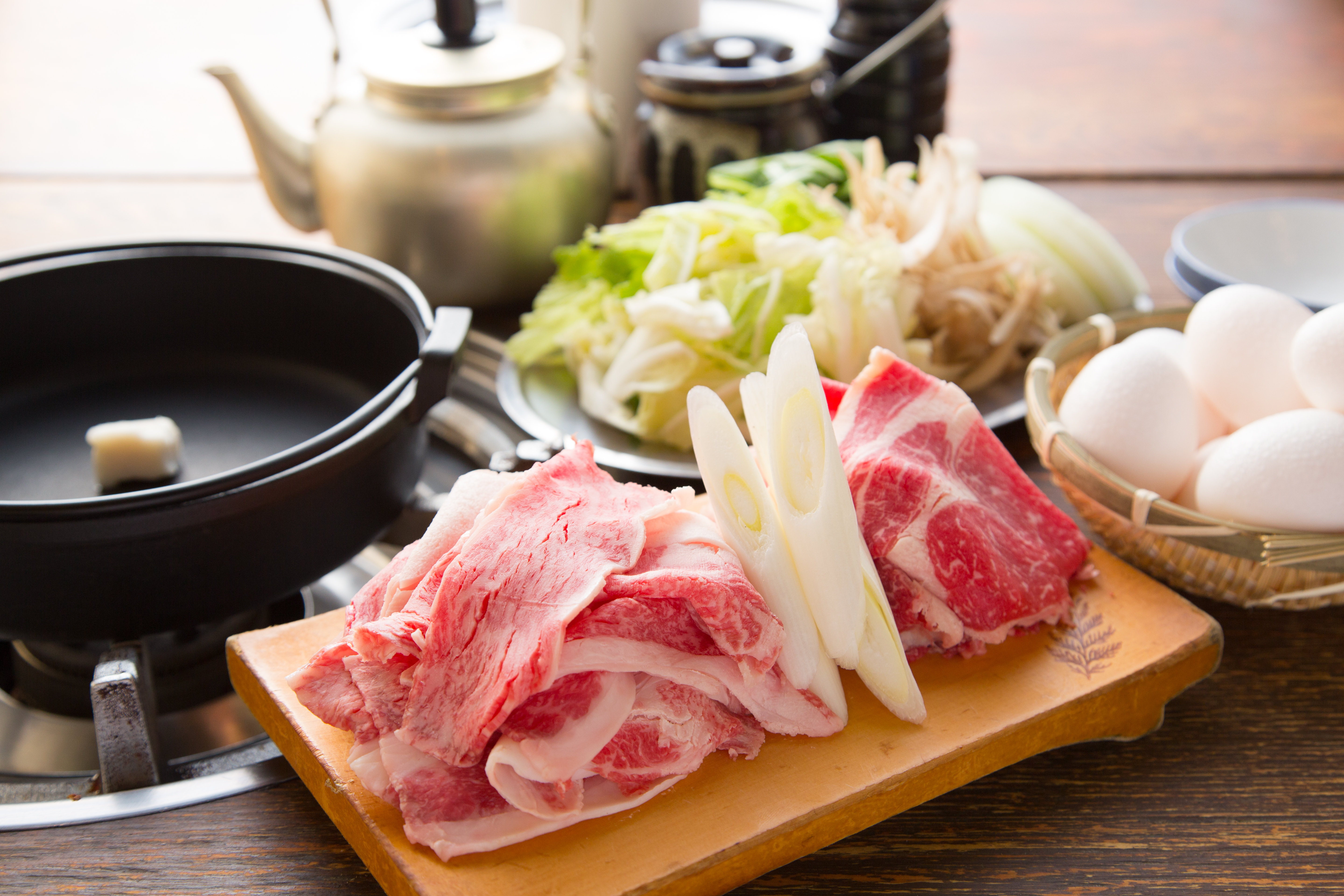 北大阪で3店舗展開の人気店発、セルフすき焼きの「福島大衆すき焼き