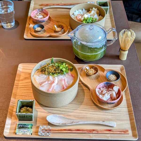Haccomachi トビラ.jpg