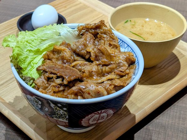 カルビ丼あらた トビラ.jpg