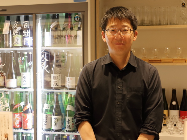 浅野日本酒店トビラ.JPG